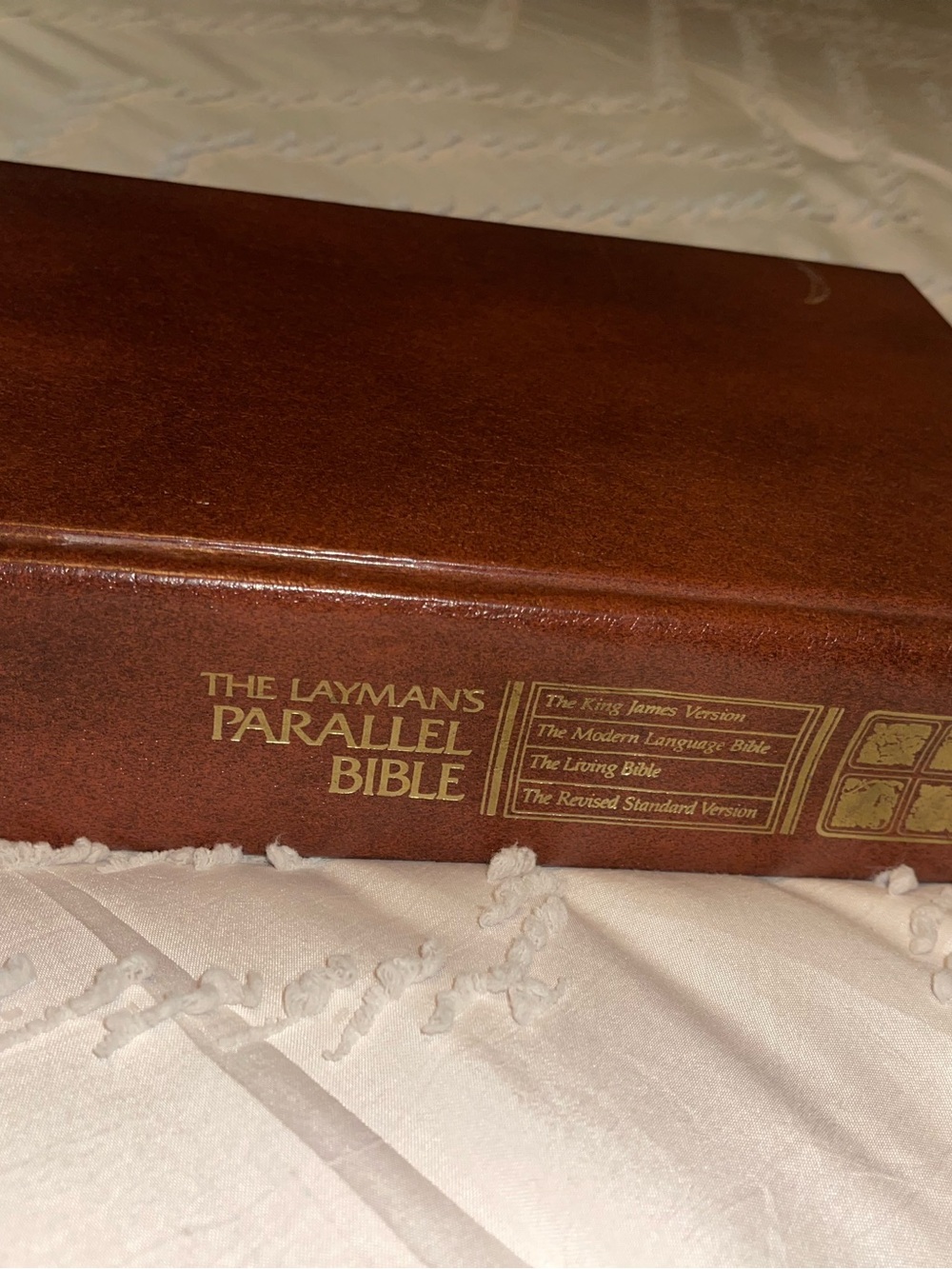 The Layman's Parallel Bible KJV, MLB, TLB, RSV 1973 Zondervan Hardcover